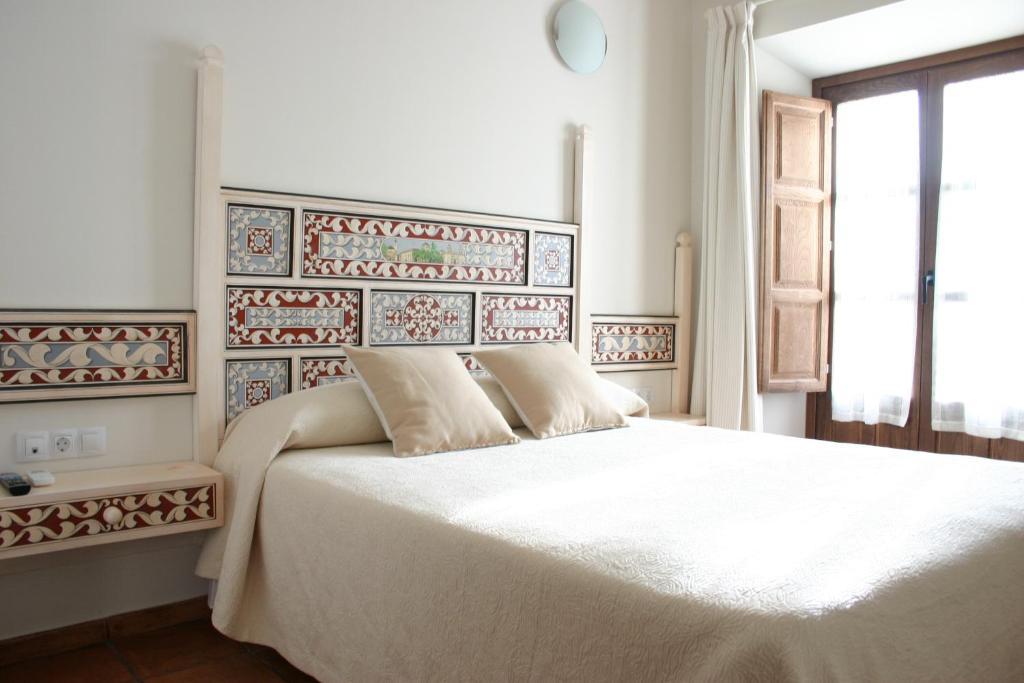 Hostal Santa Maria De Ubeda Екстер'єр фото