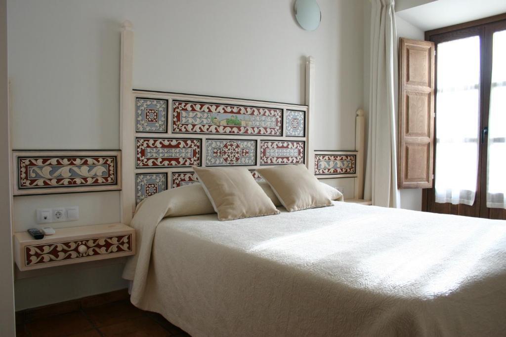 Hostal Santa Maria De Ubeda Екстер'єр фото