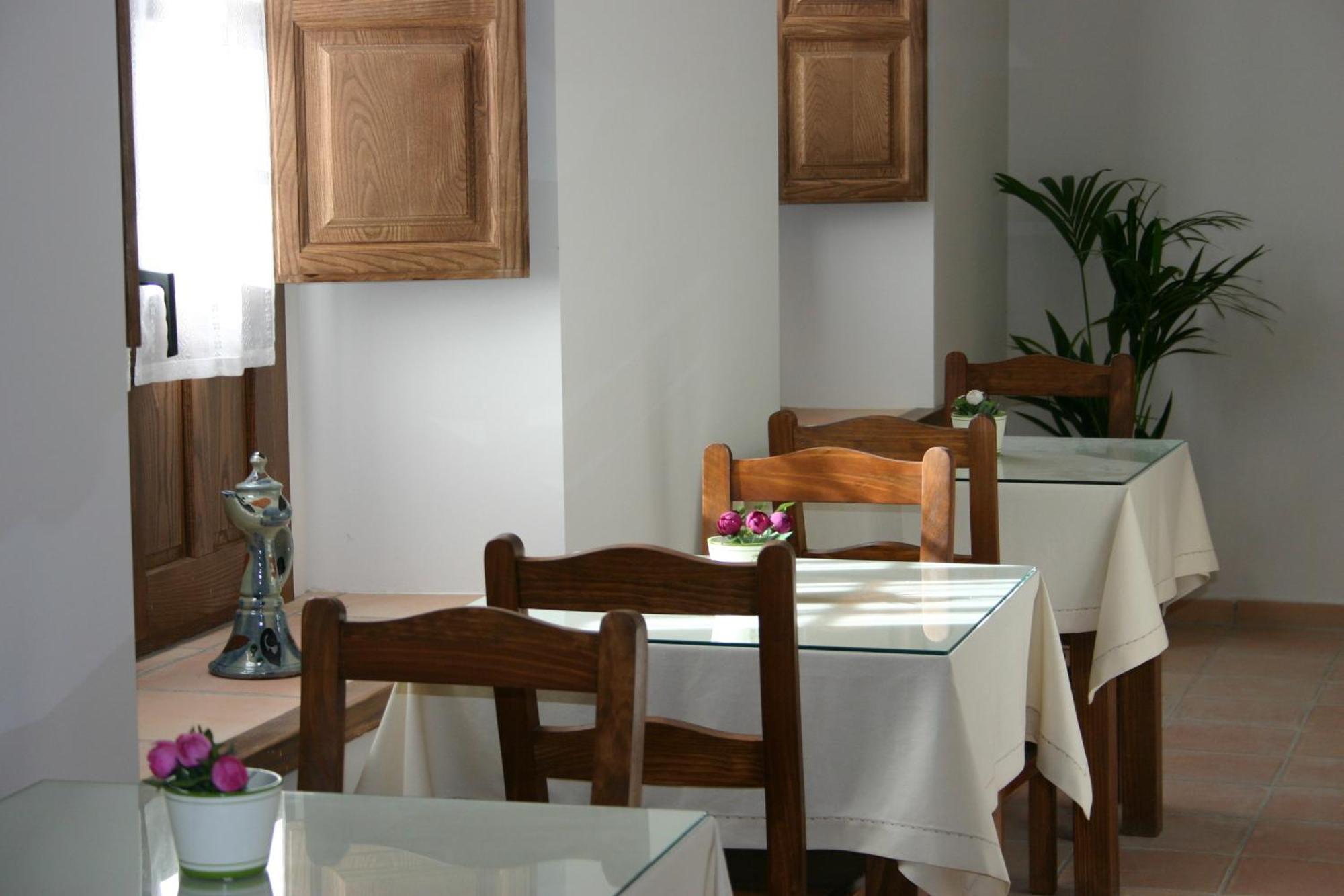 Hostal Santa Maria De Ubeda Екстер'єр фото