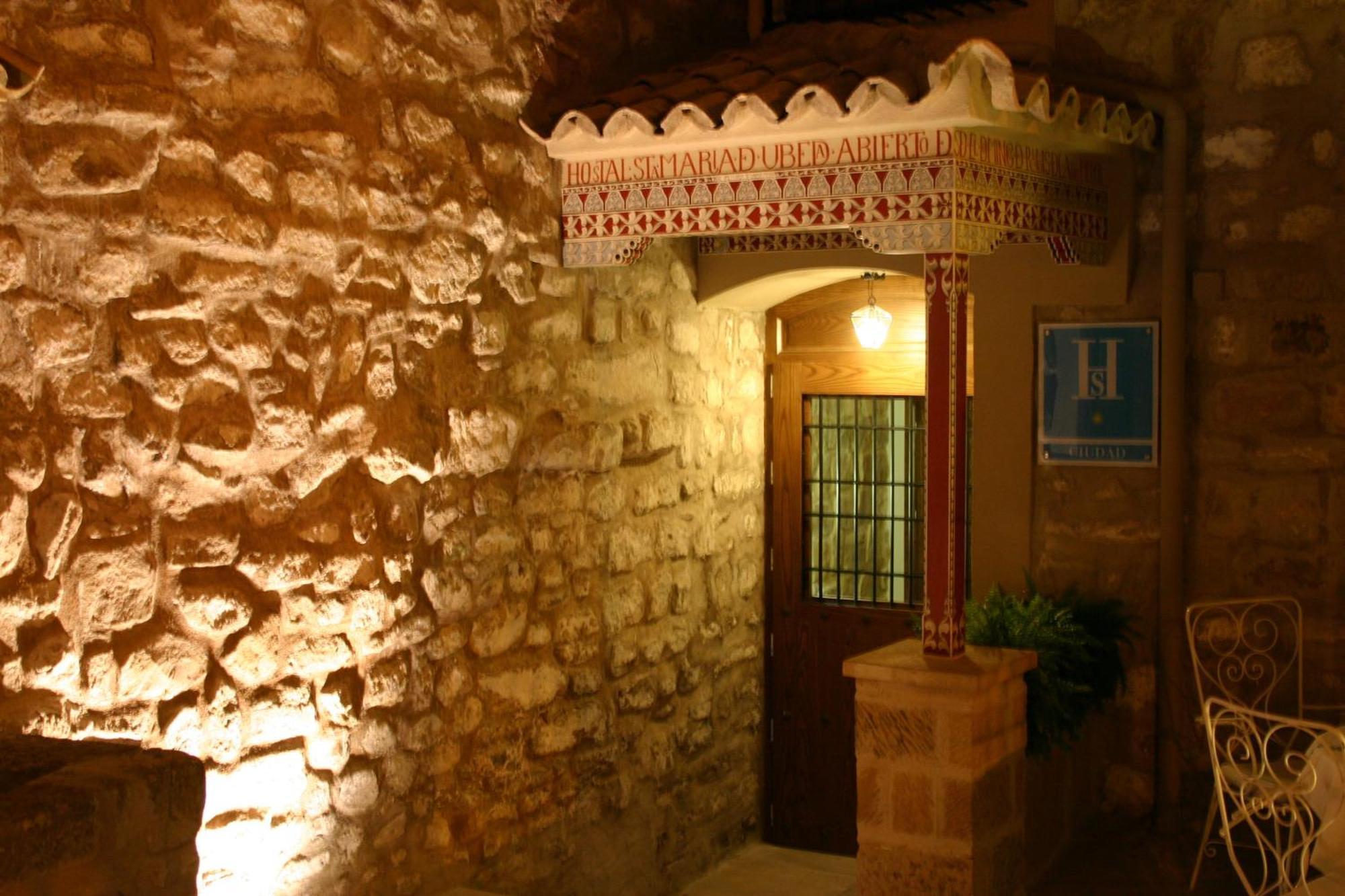 Hostal Santa Maria De Ubeda Екстер'єр фото